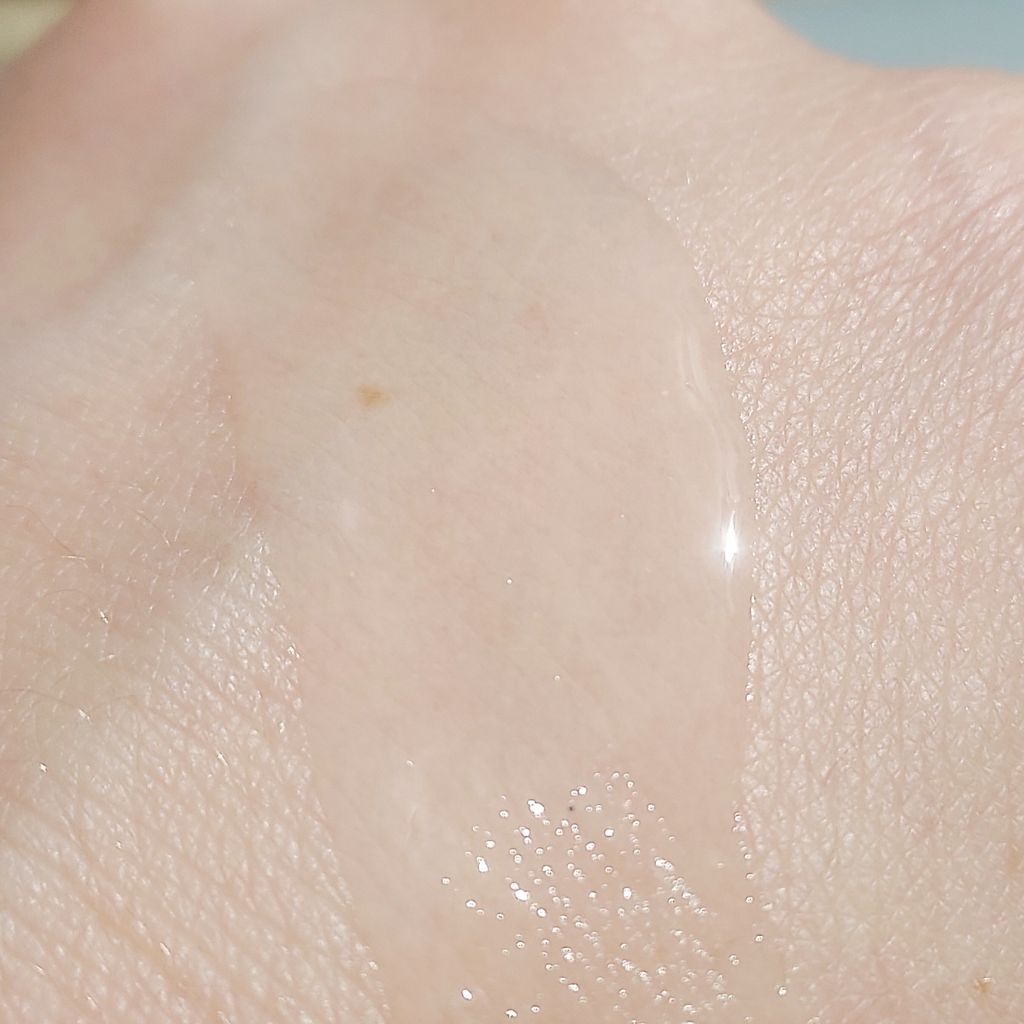 Hyaluronic Acid + Vitamin C: Hydrate & Antioxidant Serum - Ataliene Skincare Private Label