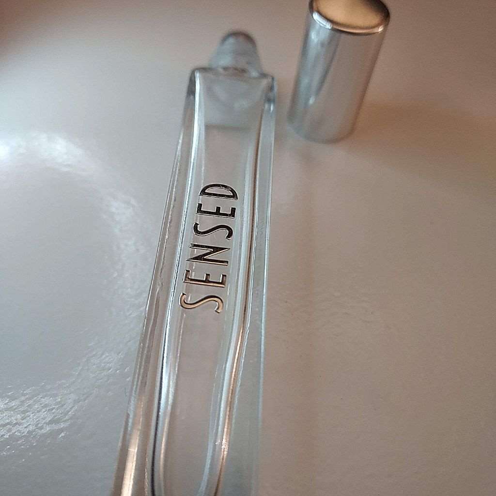 R13: Roller Ball - Clear Glass - Tall Rectangle - with Silver Cap - Ataliene Skincare Private Label