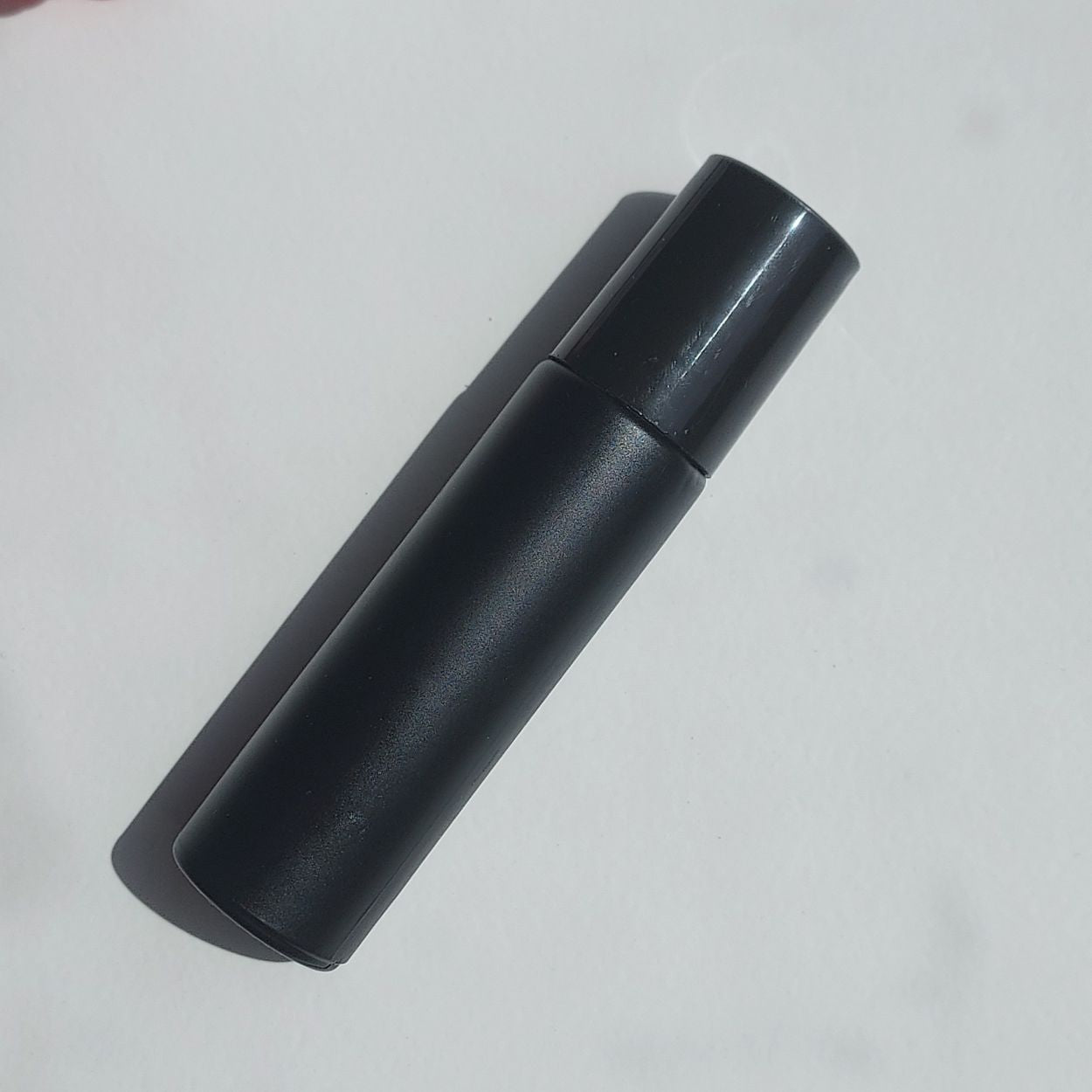 R1: Roller Ball - Matte Black Glass with Black Cap - 10ml - Ataliene Skincare Private Label