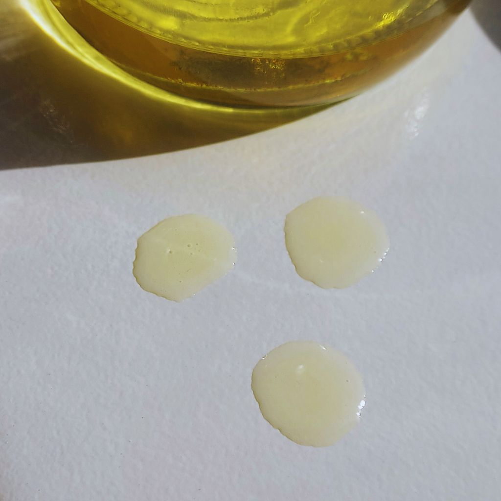 Glow Drops - Vitamin C Oil Serum Ataliene Skincare Private Label