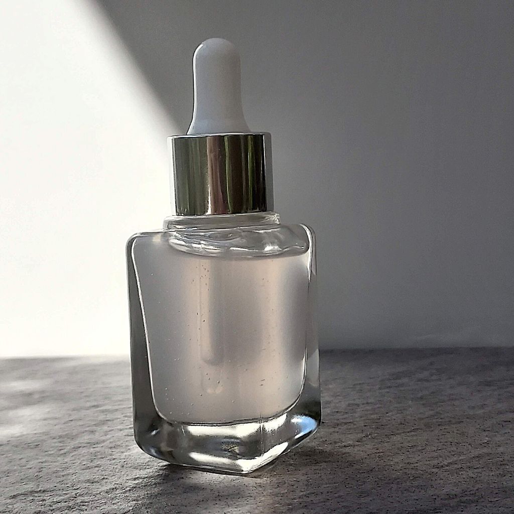D8: Heavy - Rectangle - Clear Glass Bottle with Silver Dropper - Ataliene Skincare Private Label