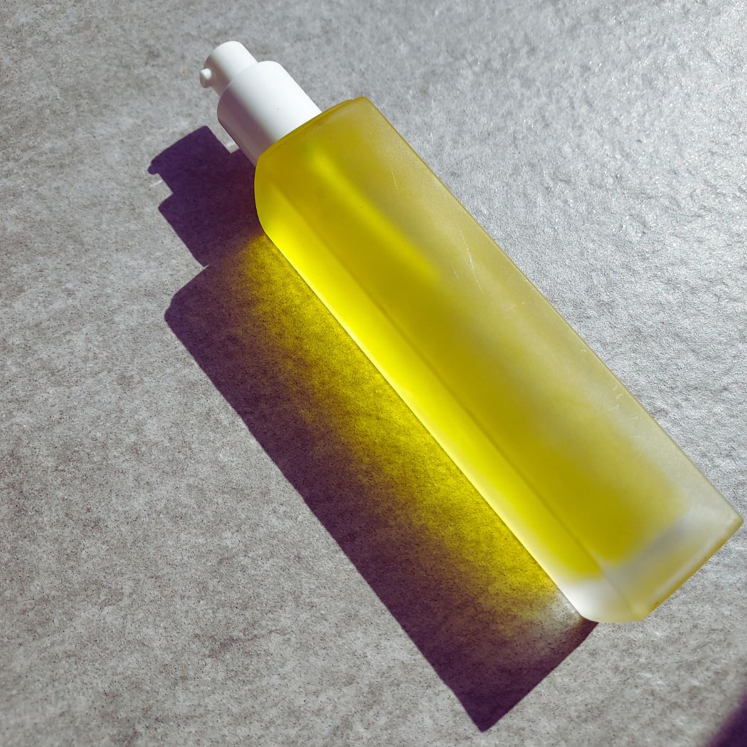 Camellia Golden Fruit Cleansing Oil - Ataliene Skincare Private Label
