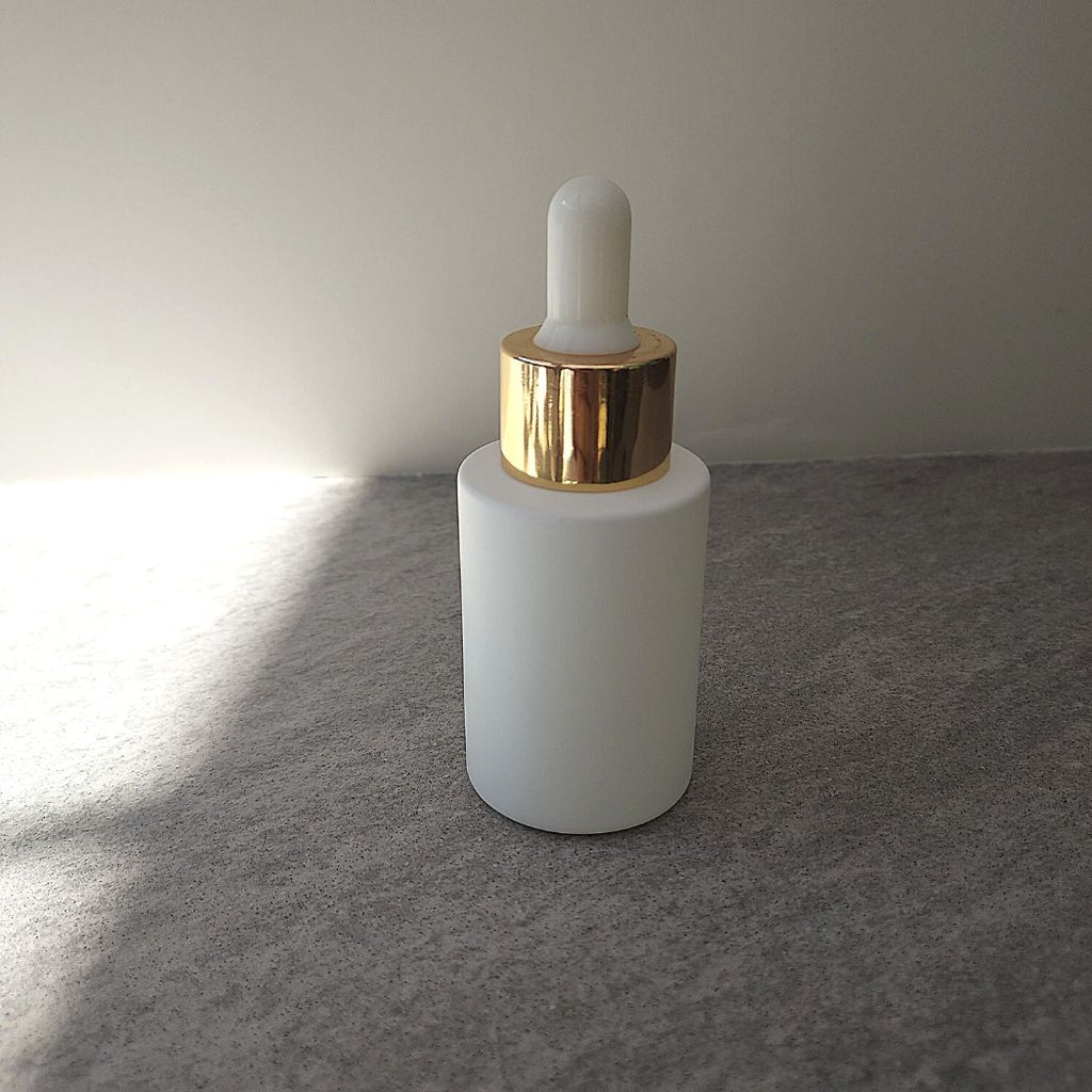 D2: Classic - White Glass Bottle with Gold Dropper - Ataliene Skincare Private Label